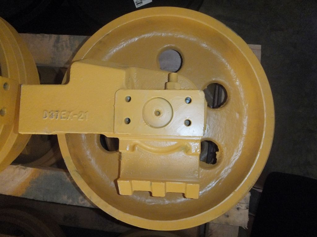 D37EX-21 D37PX-21 D31PX-21 D31EX-21 11Y-30-00010  Idler for bulldozer