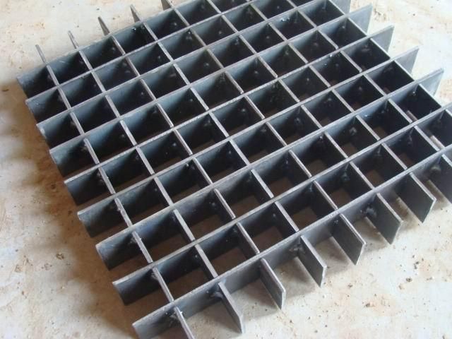 galvanized press locked steel grating  