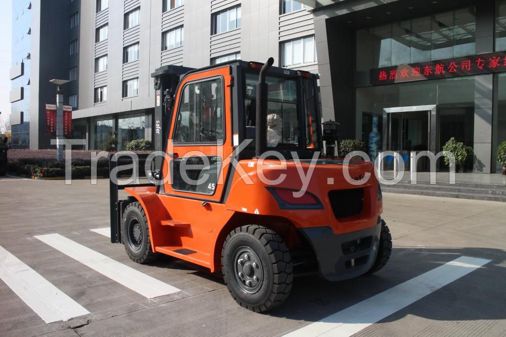 5 tons diesel forklift trucks