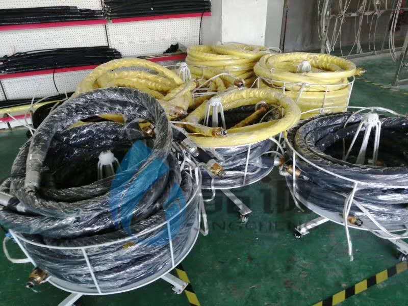 Waterproof asphalt pipe, hose, electric heating hose