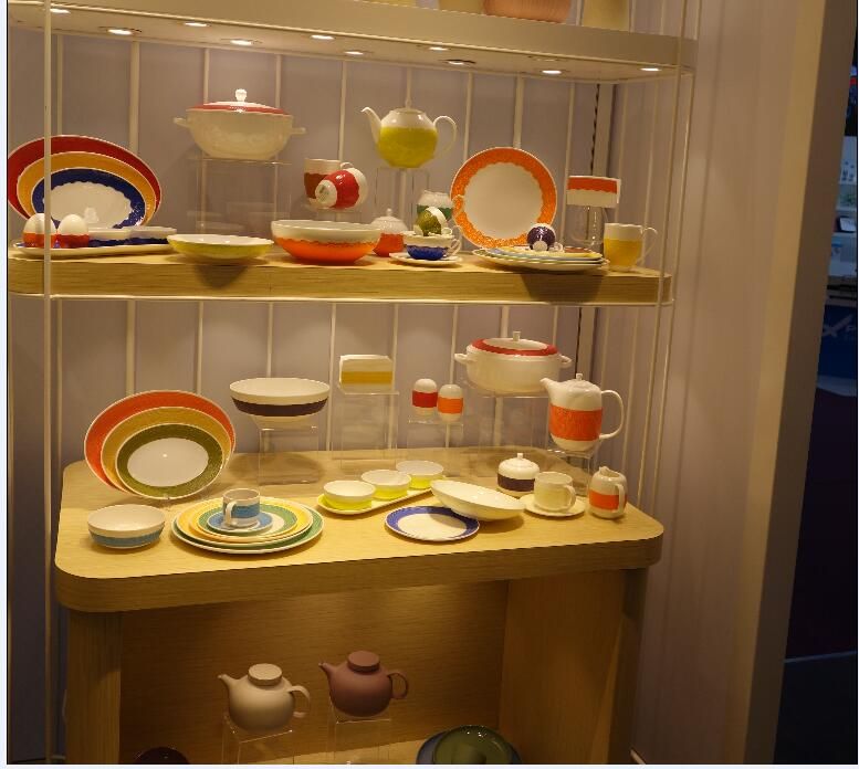 dinnerware