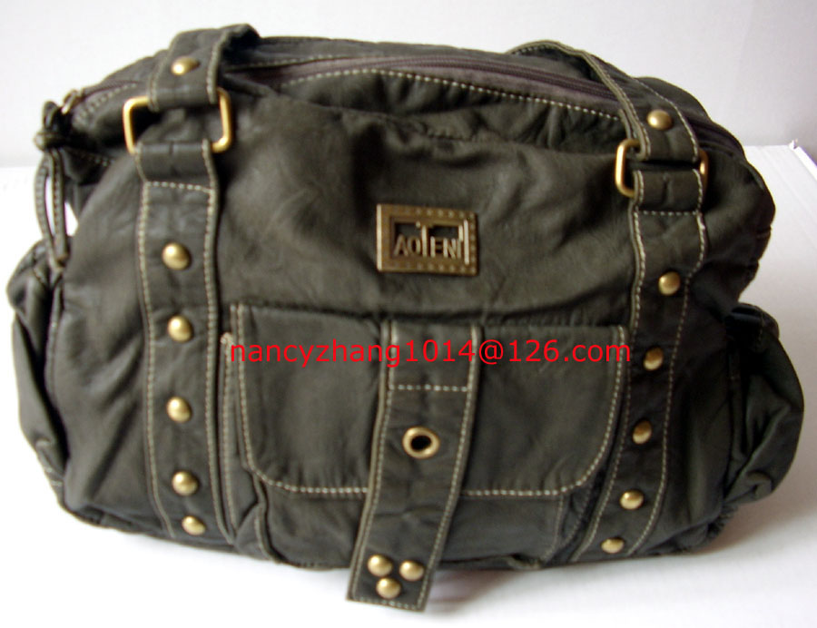 ladies leather handbags