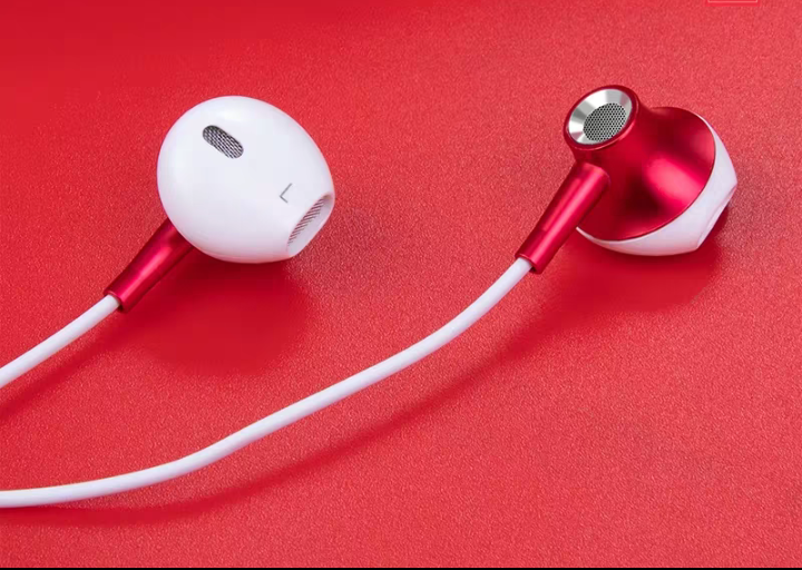 earphone