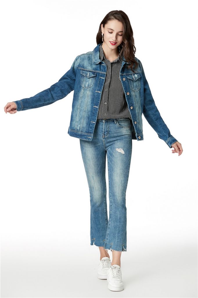 Patched embroidery denim jacket for women 