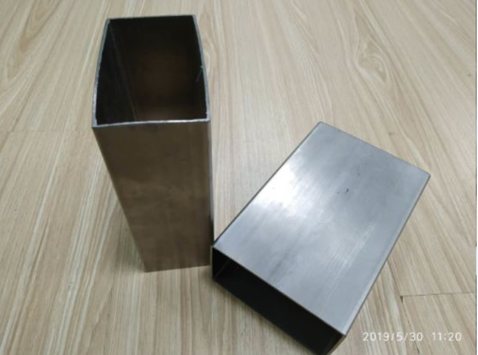 Titanium Square Tube/Pipe Manufacturer