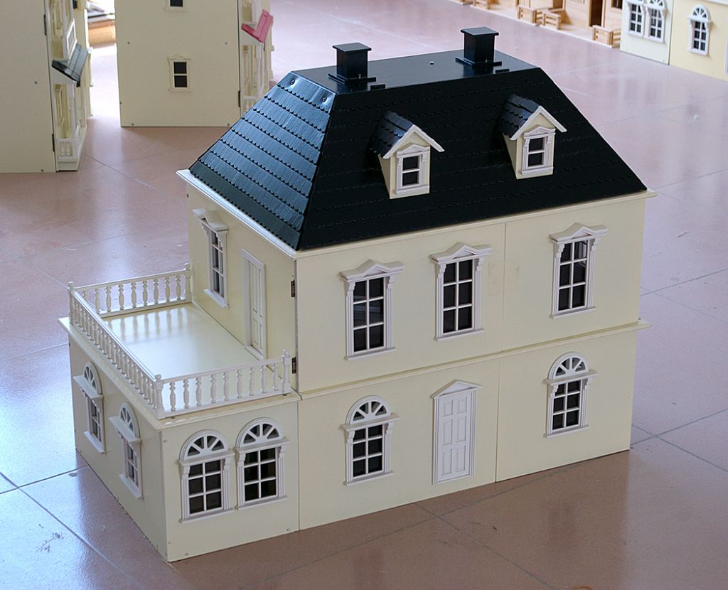   1/12 scale dollhouse kit in multicolor DIY decoration  