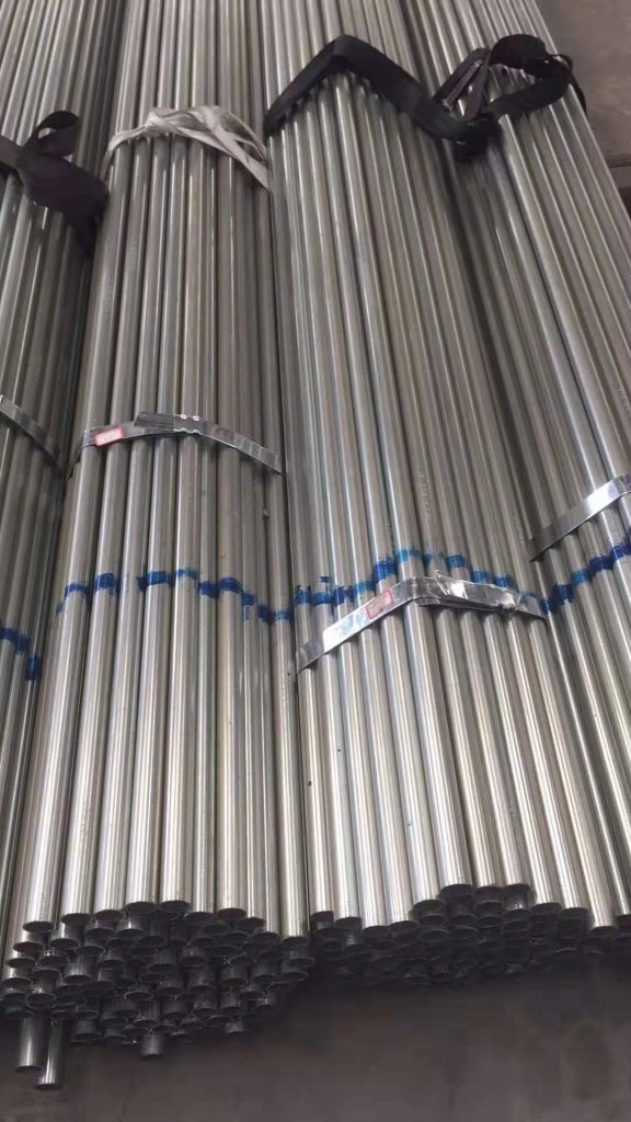 Hot dipped galvanized round steel pipe/gi pipe pre galvanized steel pipe galvanised tube 