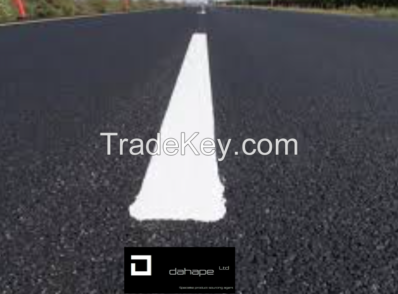 WHITE HOT-MELT ROAD MARKINGS