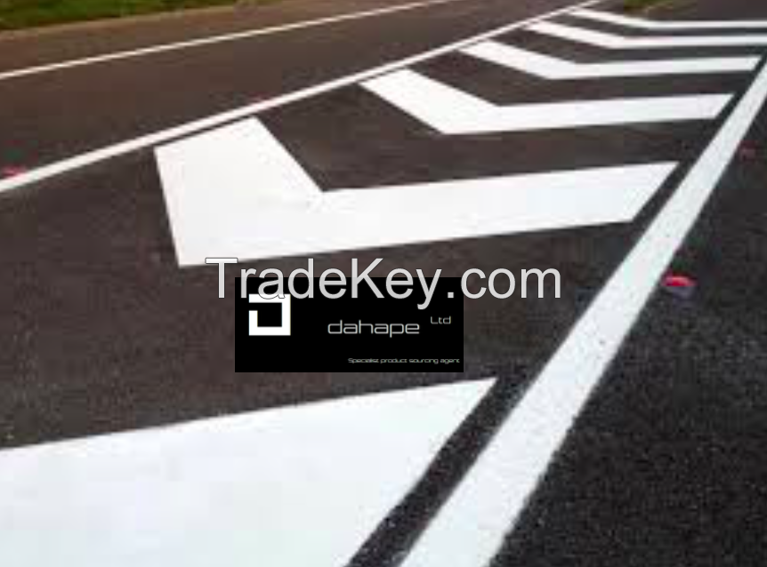 WHITE HOT-MELT ROAD MARKINGS