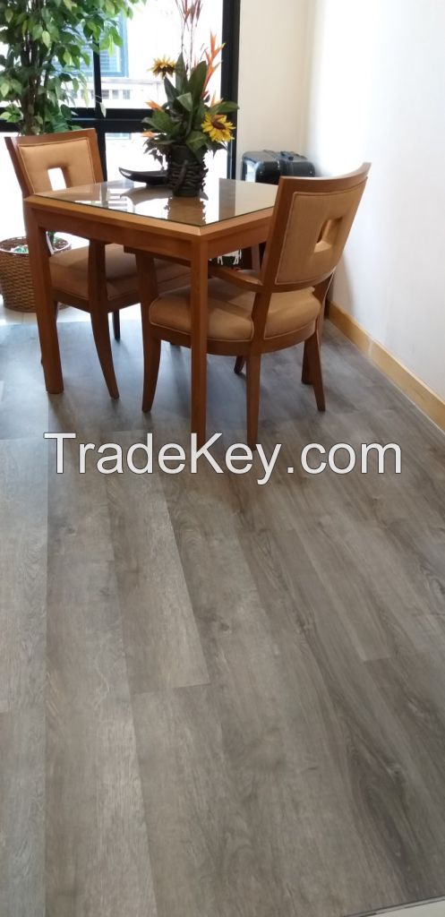 SPC flooring