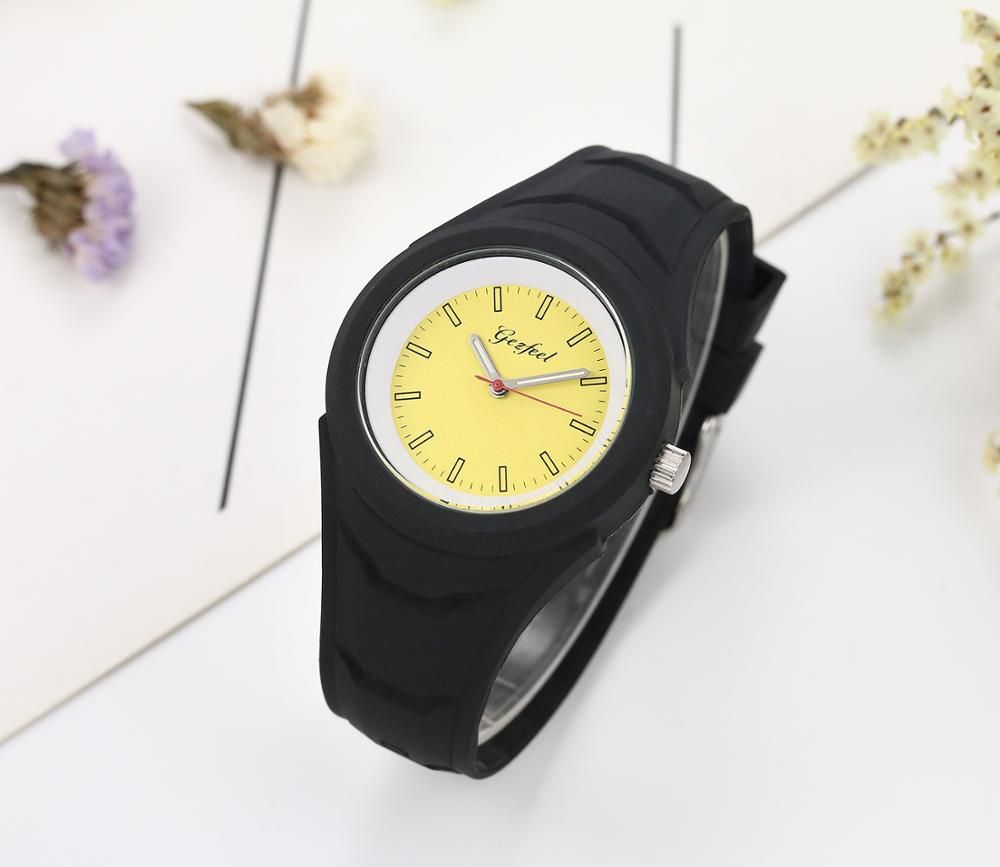 New Fashion Stainless Steel Watch With Janpan Movt Plastic Strap Wristwatch