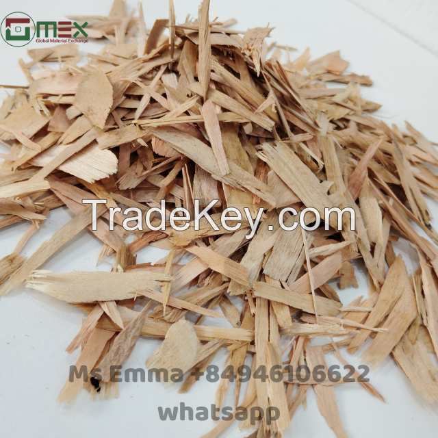 Pure Sandal Wood Chips