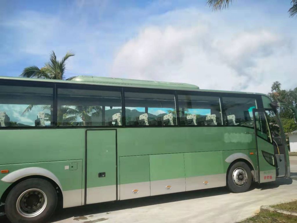 Price of kinglong luxury 51 seats city bus used school buses for sale 