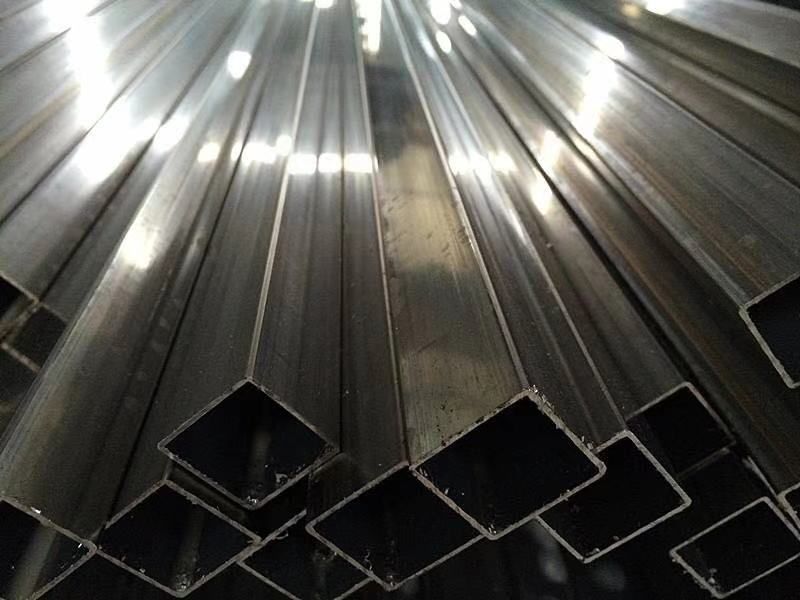  stainless steel pipes