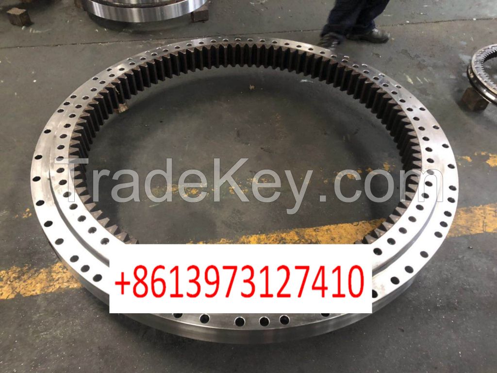 Caterpillar Doosan excavator slewing bearing