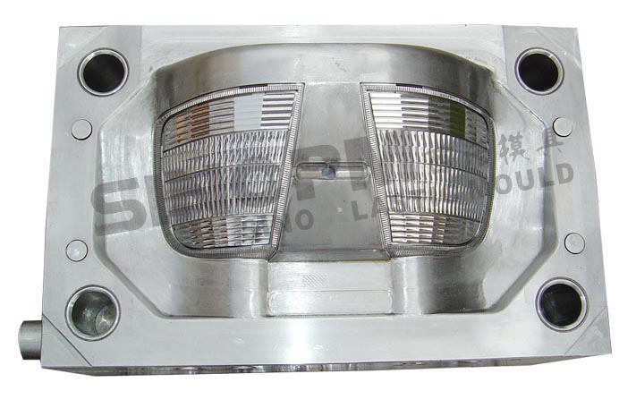 Auto Lamp Mould