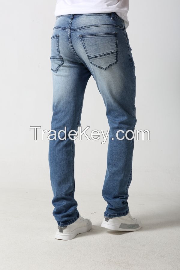 Men'straight slim denim jeans with distressed and nice stitches