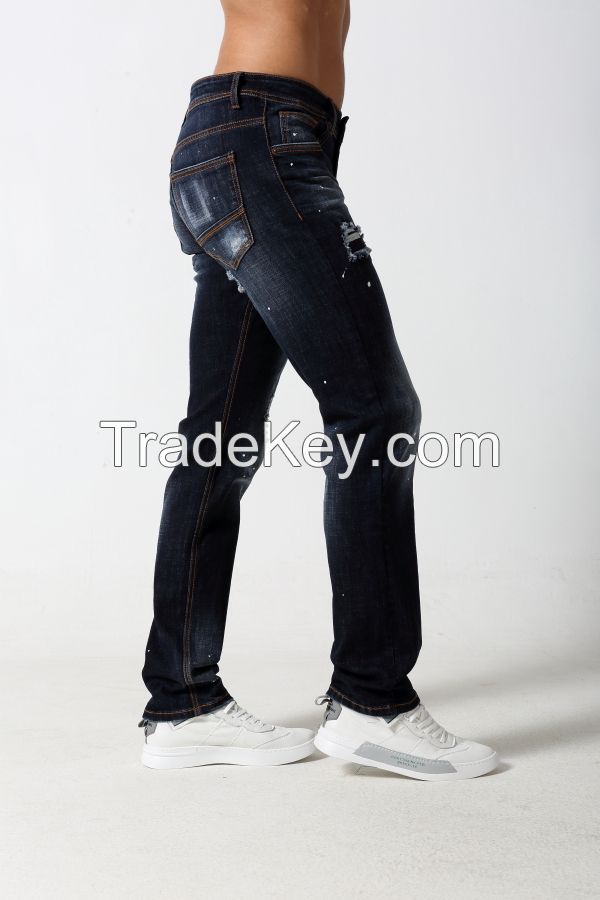 Men's Slim straight jeans with super wash treatment