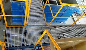 China Factory Customized Rectangular FRP Fiberglass Pultruded Grating for Construction