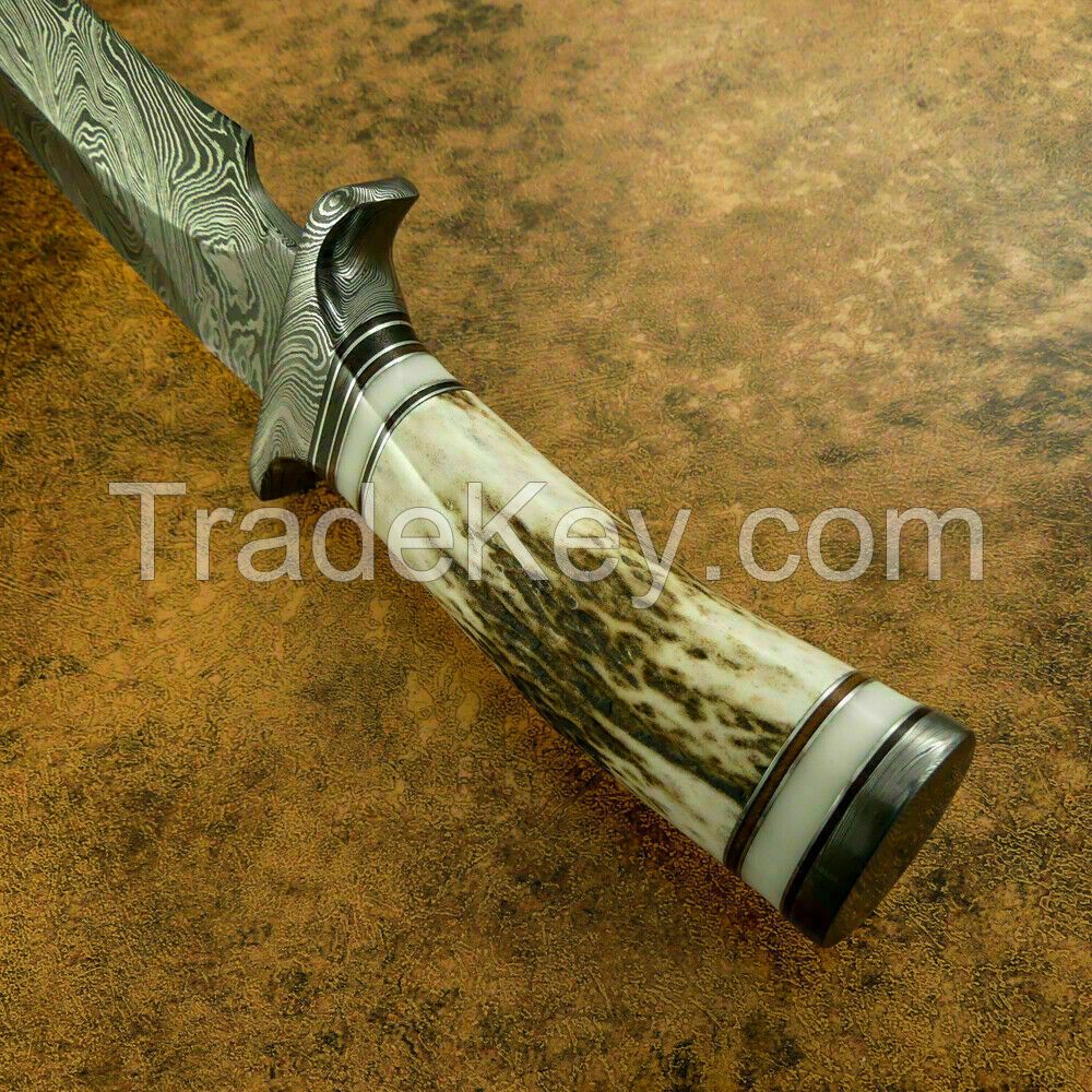 Blacksmith New Custom Handmade Damascus Steel Hunting Knife, Stag Horn Handle