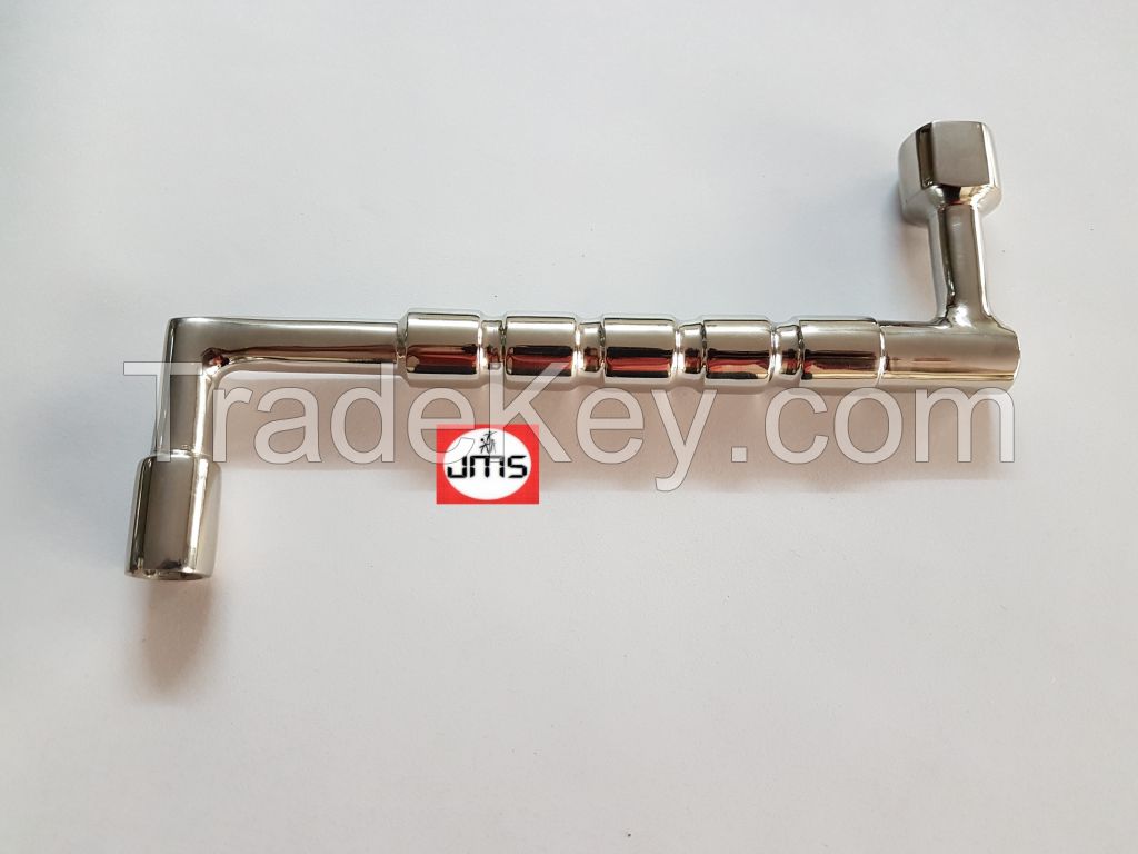 Angulated Wrench for Slotted &amp; Cannulated Bolts - 10mm External Fixator