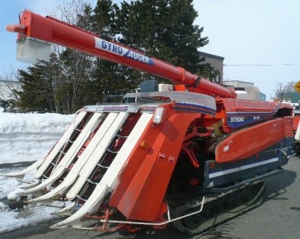 USED RICE/PADDY/WHEAT HARVESTING MACHINE