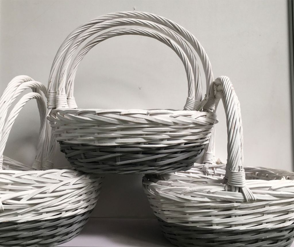 cheapwicker gift baskets with handle 