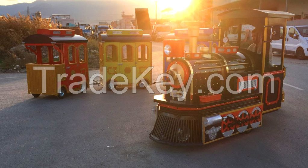 High-quality low price electric trackless train amusement park train