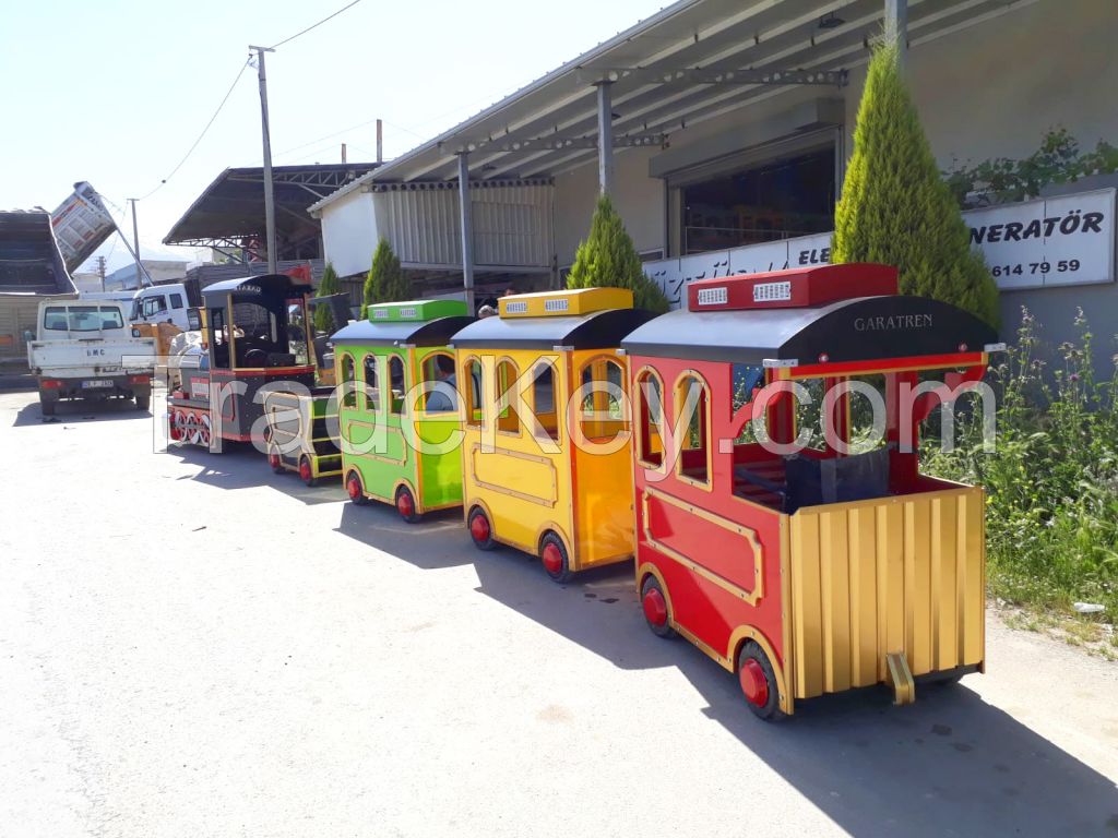 High-quality low price electric trackless train amusement park train