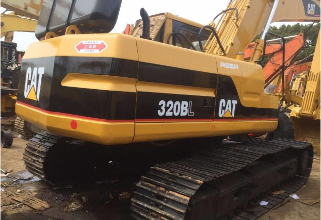 used excavator cat 320B for sale with high quality and low price