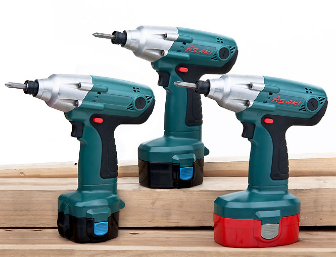 Cordless Power Tools (AR832)