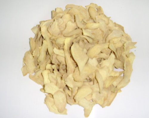 dehydrated ginger flakes