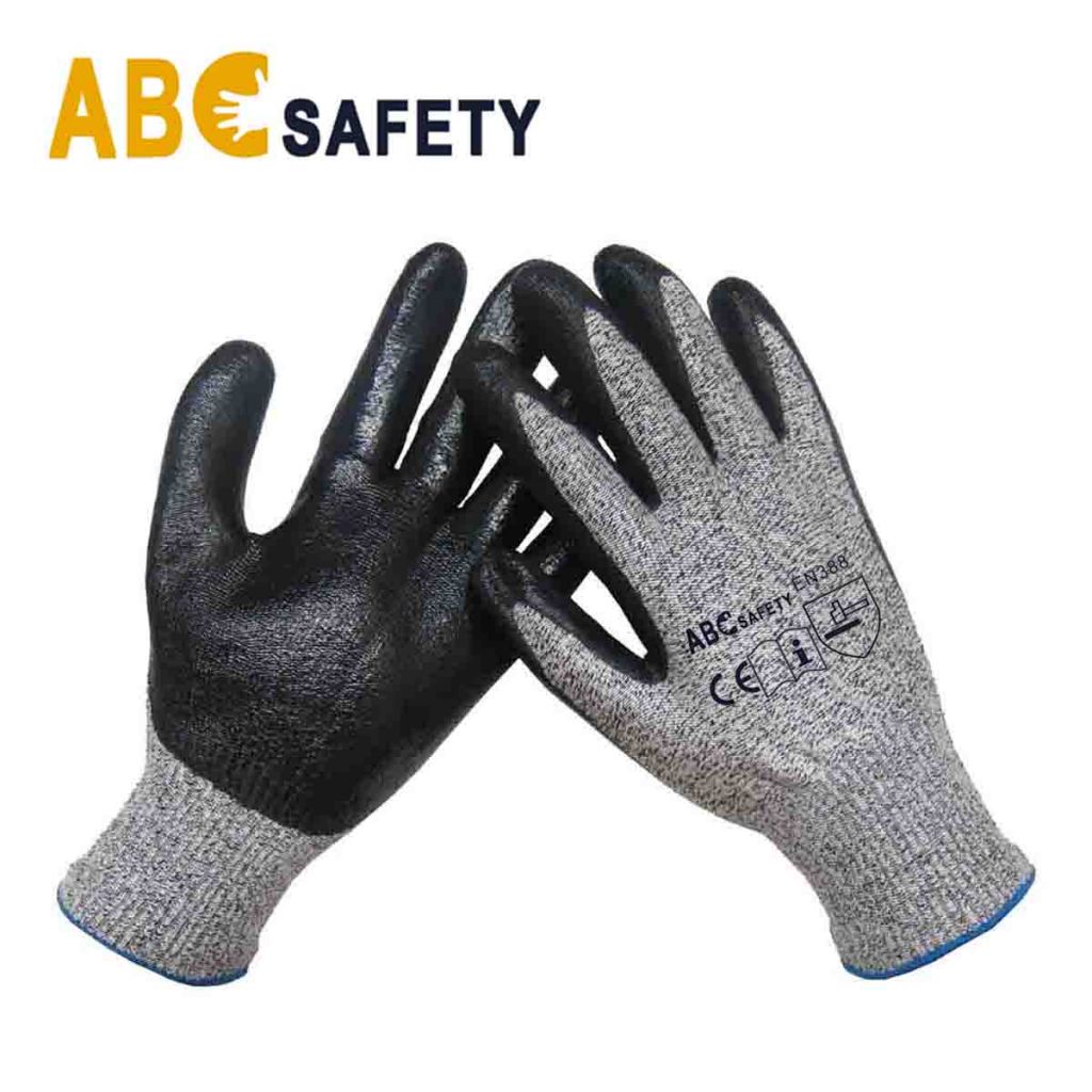 Gold Supplier China HPPE liner cut nitrile coated safety glove