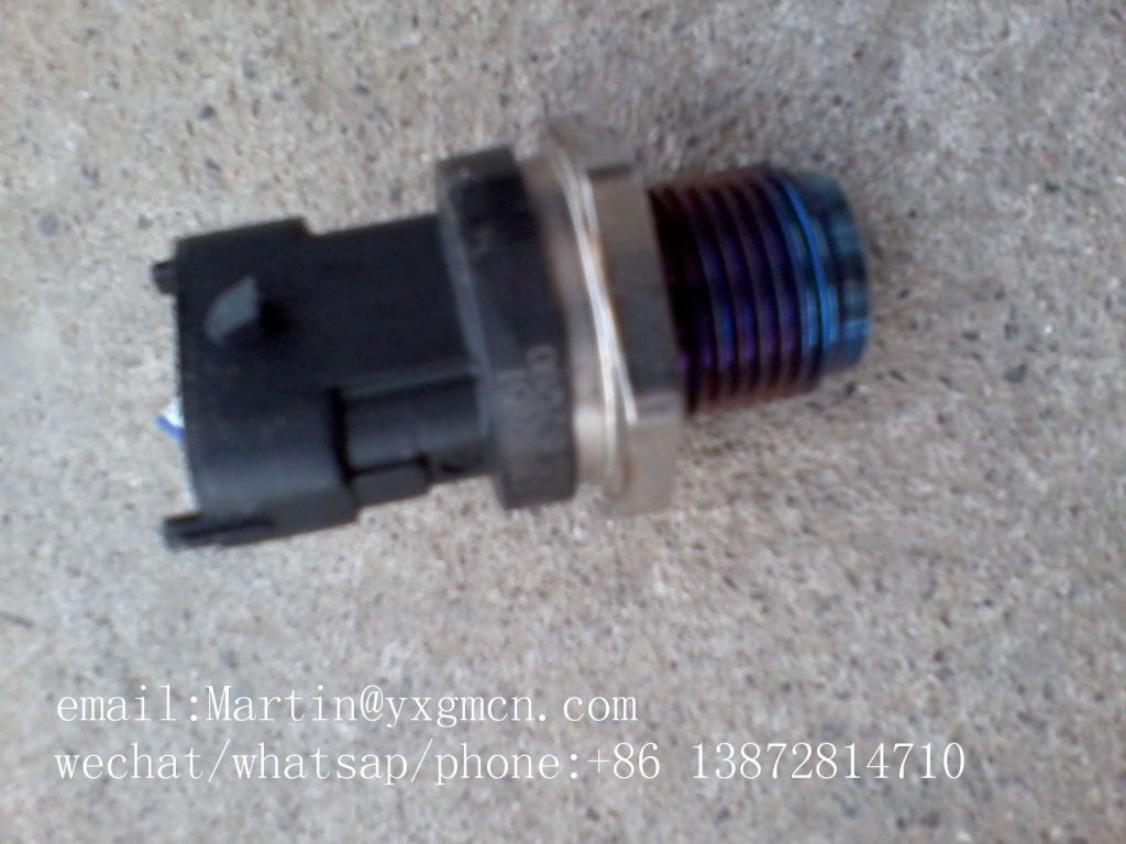 Fuel Pressure Sensor Testing Rail Sensor Diesel injection Engine Fuel Rail Pressure Sensor 3974092 0281002851 