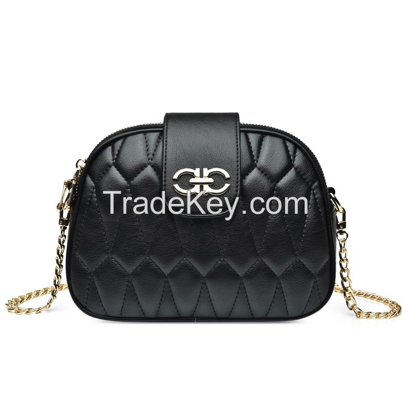 Stylish shoulder bag Pure color  joker