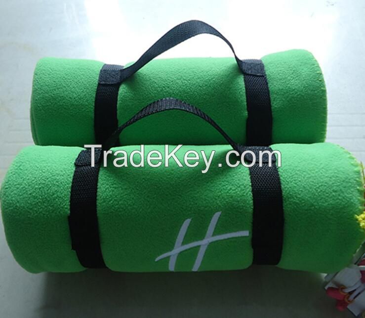 100% polyester fleece blanket,picnic blanket,travelling blanket,portable blanket