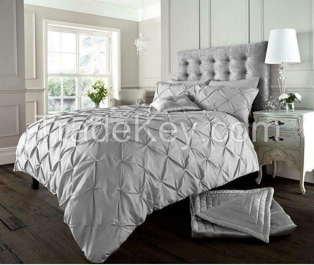 400 Tc Cotton Sateen Duvet Covers, Pintuck Duvet Covers With Corner Ties And Hidden Zipper