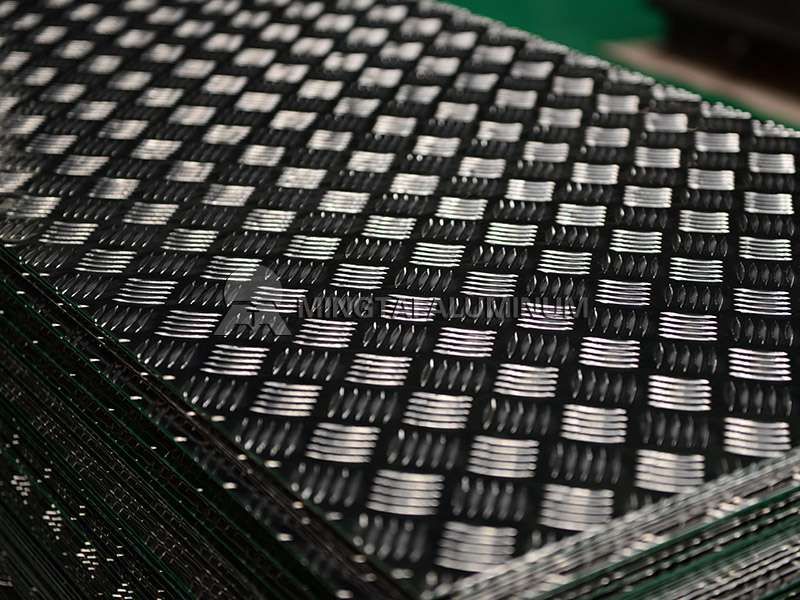 Aluminum Tread Plate and Aluminum Chequered Plate