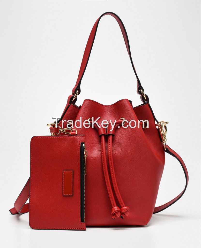 CANDACI Leather Handbag 