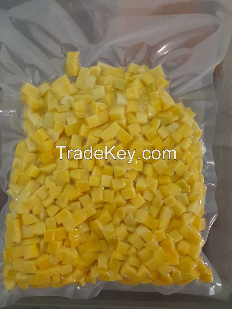 IQF Frozen Mango Vacuum Packed in Bulk