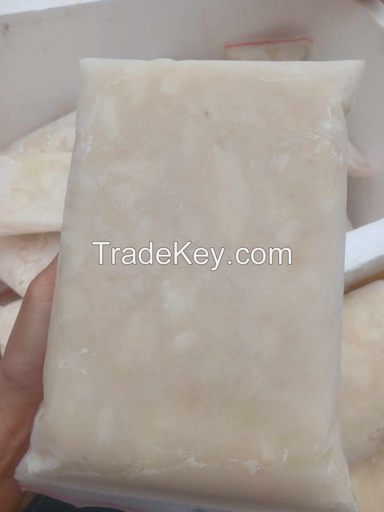 Frozen Soursop Puree Sugar-Free Filtered Packaged in Bottle Bulk or Barrel / Mr. Jacob