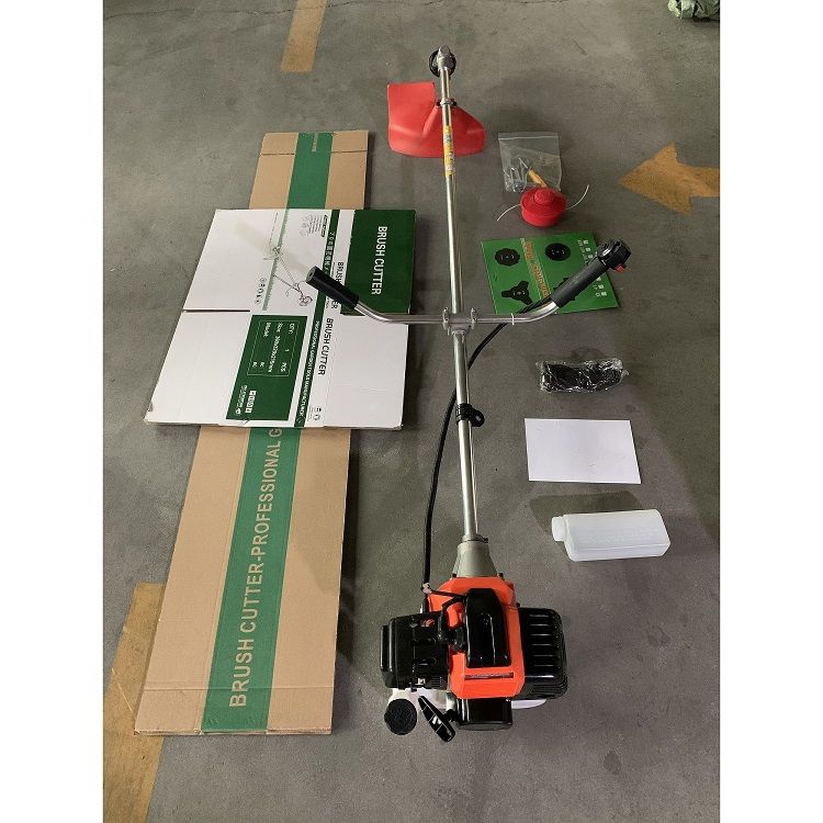 GASOLINE BRUSH CUTTER