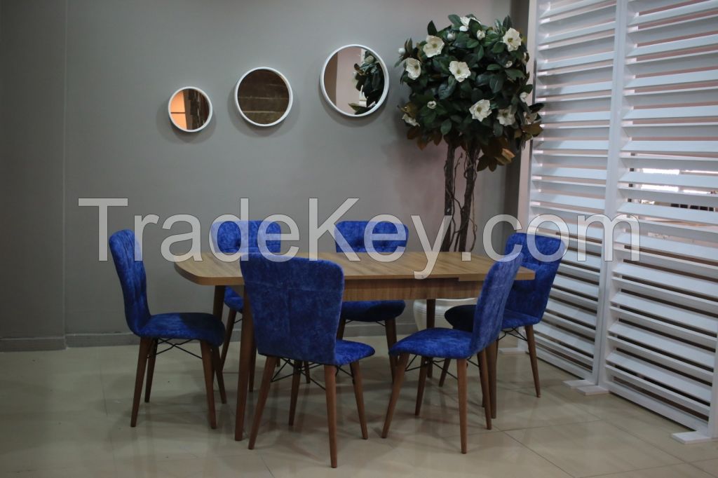 Dining Table and Chair Set