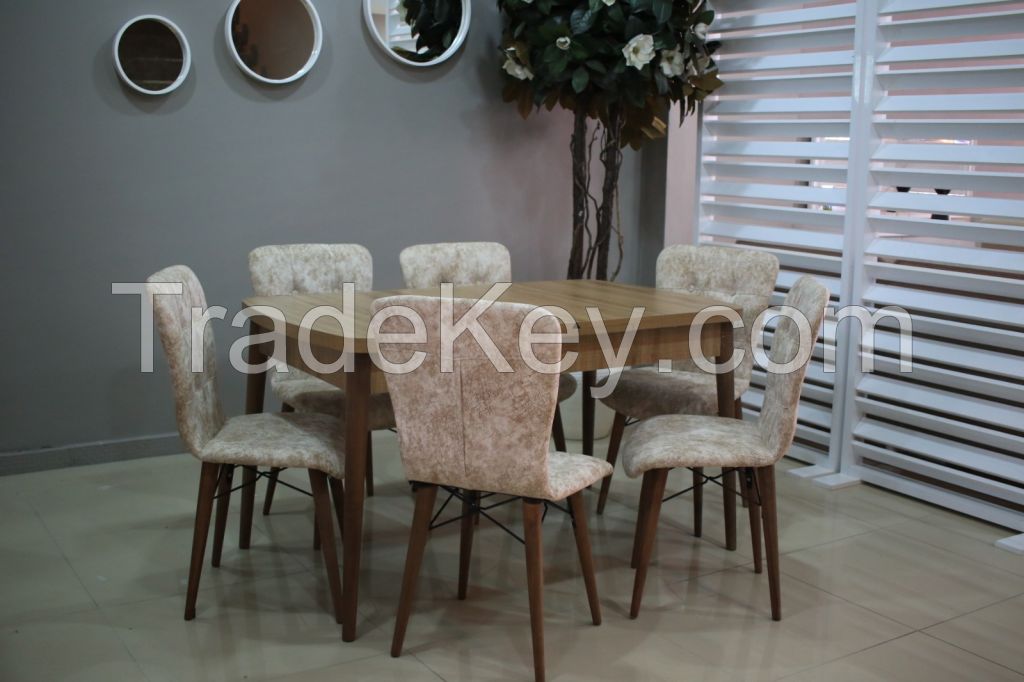 Dining Table and Chair Set