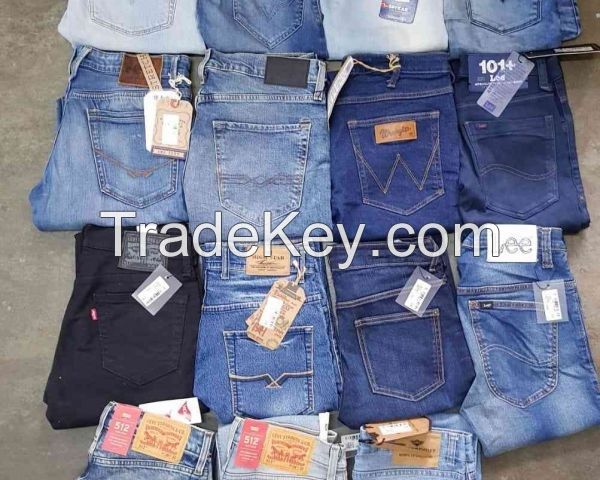 Apparel, Clothing, Garments, Shirt, Pant, T-shirt, Jeans, Workwear, Sportswear, Muslim wear, Hijab, Jubba, Leggings, Jacket, Padding Jacket, Jeans Pant, Cargo pant, Short pant, , Sweater, Pajama, Sleepwear,  