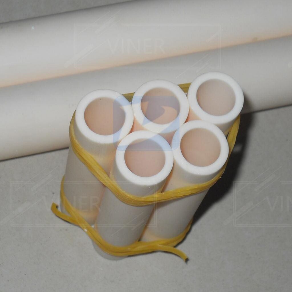 99.7% High Alumina High Temperature Smelting Alumina Ceramic Tubing