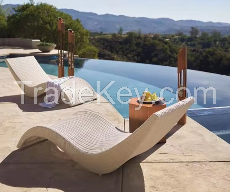 Outdoor lounge chair hotel garden Beach rattan / wicker Day bed Swimming Pool Sun Bed furniture