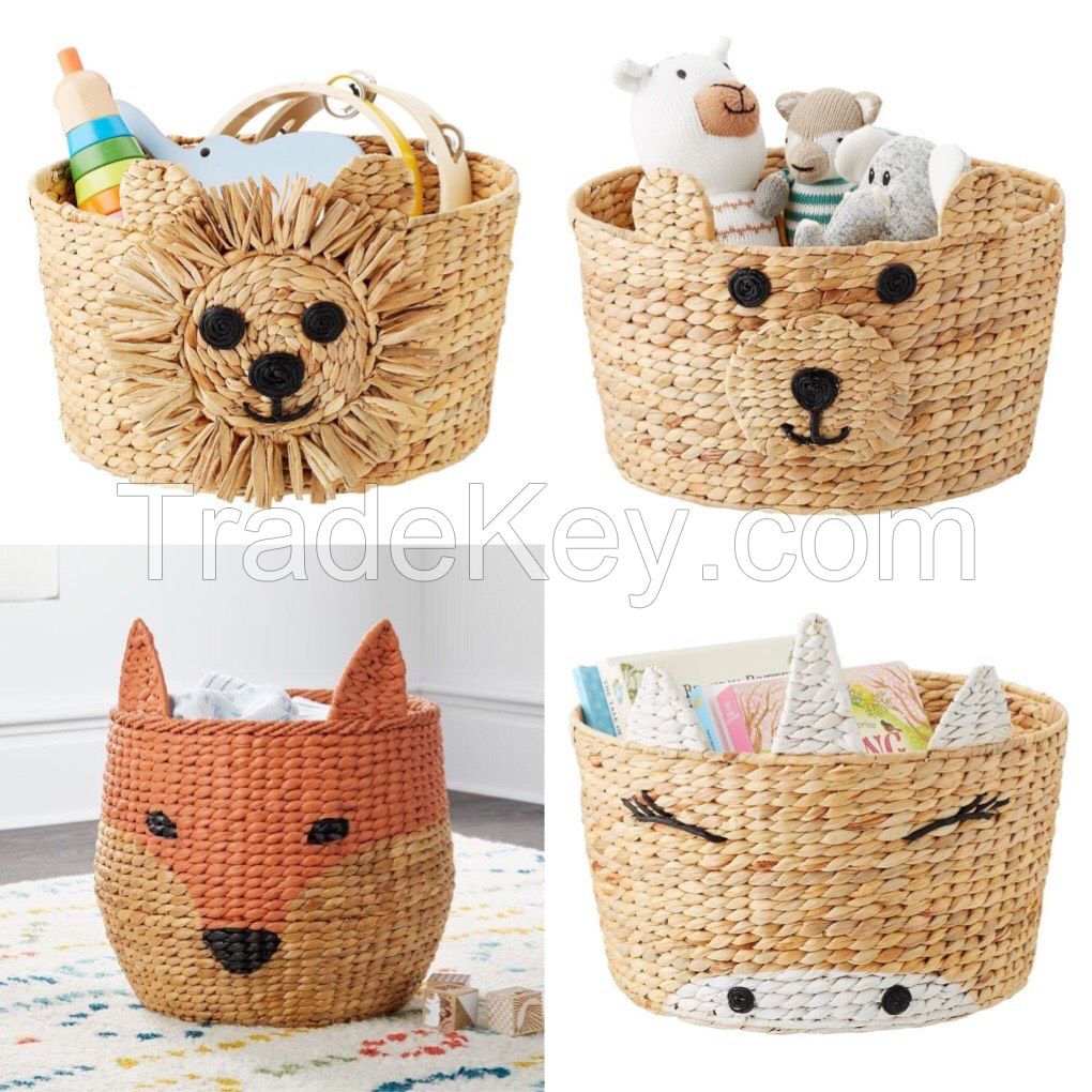 animal basket decor made by water hyacinth