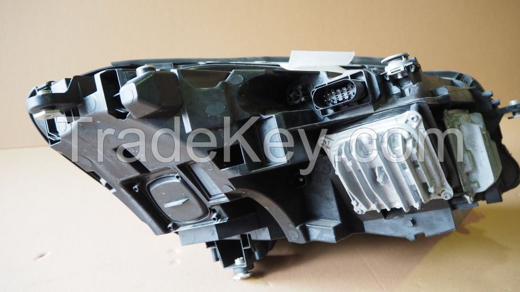 MERCEDES BENZ W222 S400 2017 XENON HEADLAMPS