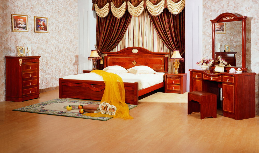 Bedroom Furniture Set